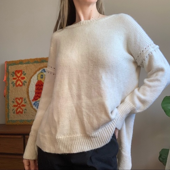 Wildfox Night Sweater Vintage Lace Oversized Alpaca Blend Sweater Size SM - Picture 13 of 13